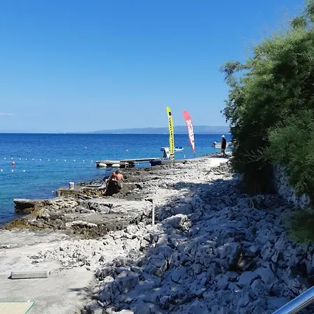Apartmenthouse Lizzi Трогир
